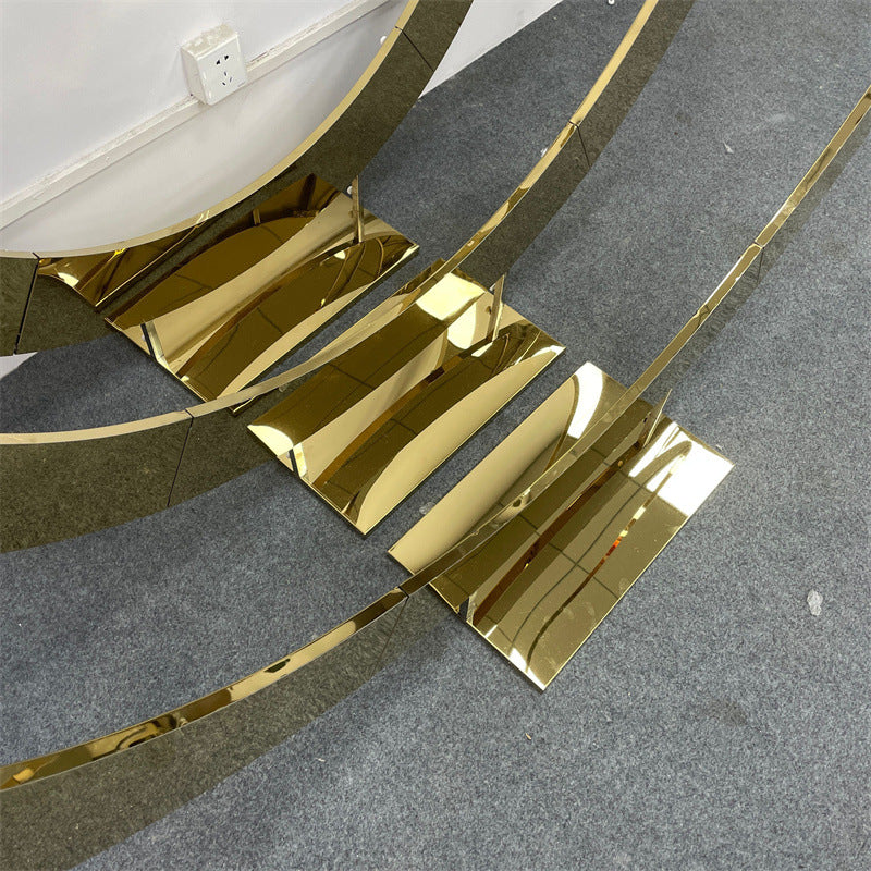 Gold Metal Backdrop Frame: Shiny Arch for Event Decor