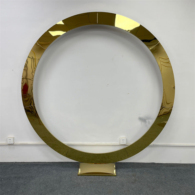 Gold Metal Backdrop Frame: Shiny Arch for Event Decor